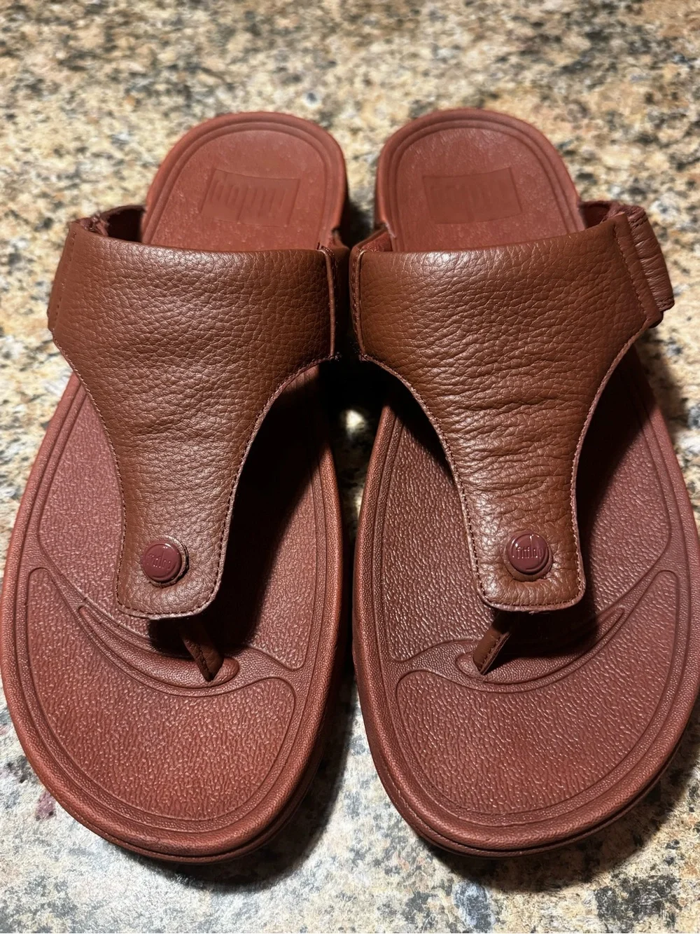 Men's Fitflop Mens Trakk II Brick Red Slip-On Thong Sandals Shoes Sz 13 leather